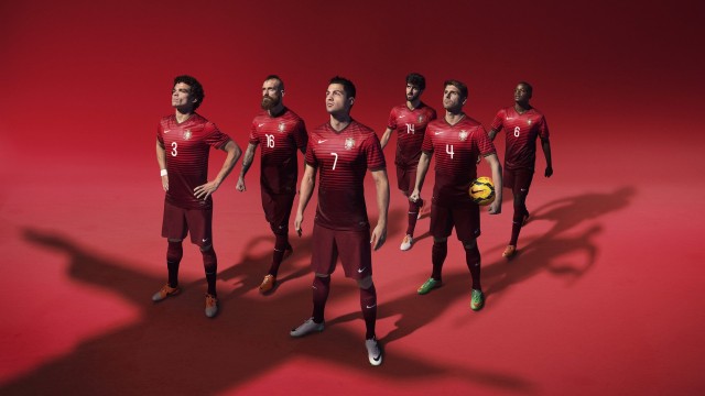 星空体育在线登陆-《英雄联盟》官方公布新英雄“元素师”——玩家期待已久的终极变革即将到来